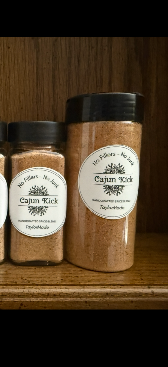 Cajun Kick LARGE. 8.7 oz